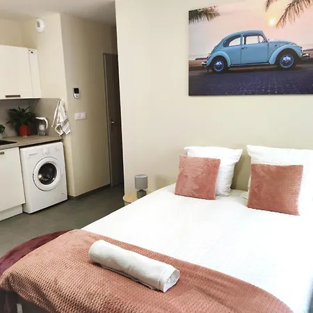 Le Lux 11 Apartment *