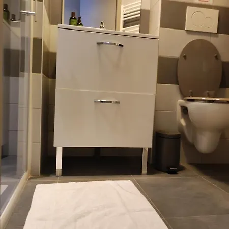 Appartement Le Lux 11 *